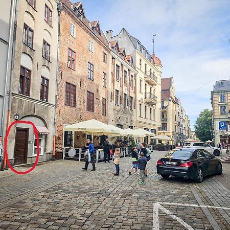 Butik Apartamenty Old Town Torun - Parking エクステリア 写真